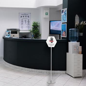 Como Series Hexagon Shaped Sign Stand